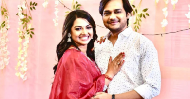 Vimal Pandey and Raksha Gupta new film Badki Mai will soon release in theaters.