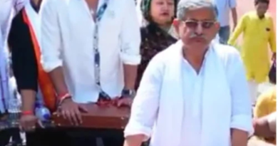 Lalan Singh filed the nomination in Munger.