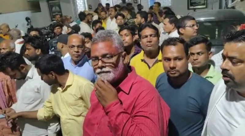 Purnea Police raided the office of Pappu Yadav and scanned the documents of his vehicles.