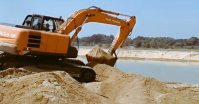 Eight police personnel were arrested for having an alleged connection with the sand mafia in Bihar’s Saran district.
