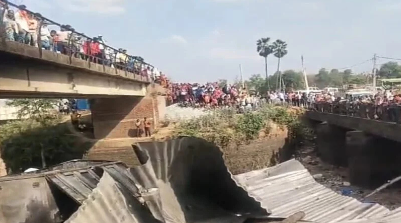 Six persons were charred to death, and one was injured in Bihar’s Rohtas district.