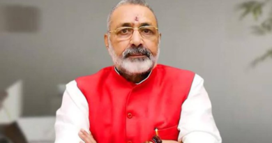Giriraj Singh blamed Congress’s top leaders for the Muslim population growth.