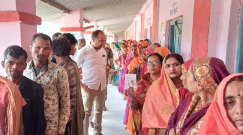 EC registered 24.41% of voting till 11 am in Bihar.