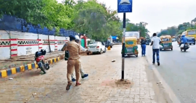 Lathi Change on the Guest teachers in Patna Bihar