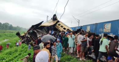 A train accident in Siliguri sub-division, 5 died and 25 injured.