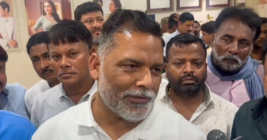 Pappu Yadav supported IANS officer Sanjeev Hans.