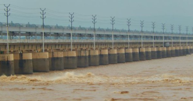 Water level of Ganga River rising due to flooding in Son River.