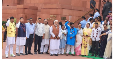 Tejashwi Yadav slammed BJP on Wakf amendment bill.