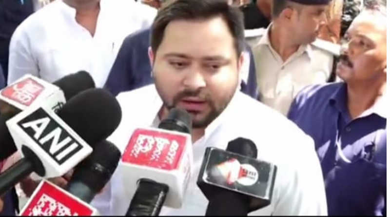 Tejashwi Yadav criticized Nitish Kumar after a lathi charge on protestors.