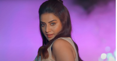 Akshara Singh's new song Aag Laga Dila Paani Mein was released.