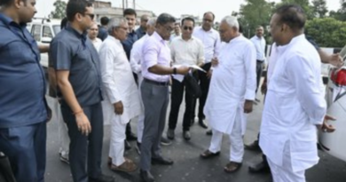 Bihar Chief Minister asked NHAI to complete Patna-Gaya-Dobhi road by December .