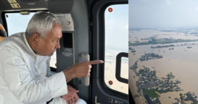 Nitish Kumar conducted the aerial survey of flood-affected regions.