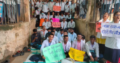 Urgent call to action: Doctors of medical colleges went on strike.