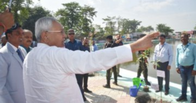 Chief Minister Nitish Kumar inspected 109 Chhath Ghats and ensured facilities for devotees.