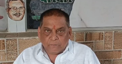MLC Neeraj Kumar alleged Tejashwi Yadav restricted Lalu Prasad in active politics.