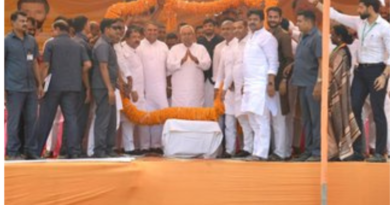 Nitish Kumar asked Muslims to stay cautious against opposition influence for by-poll and 2025.