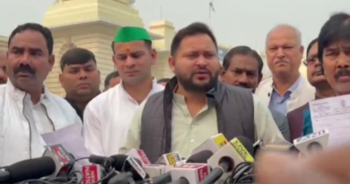 Tejashwi Yadav strongly protested for inaction against 3 rebellious MLAs in the Bihar assembly.