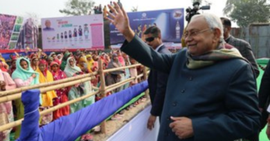 Nitish Kumar reached Araria for his Pragati Yatra to boost infrastructures worth over Rs 300 crore.