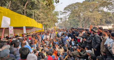 Hundreds of BPSC candidates protested for the cancellation of the 70th PT exam in Patna.