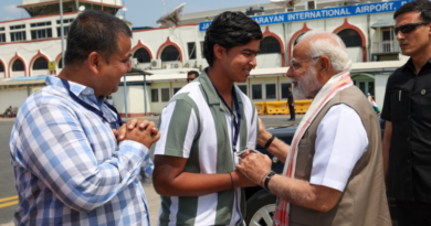 PM Narendra Modi meets cricket sensation Vaibhav Suryavanshi at Patna airport and praises his talent.