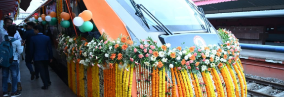 Patliputra—Gorakhpur Vande Bharat Express inaugurated by PM Modi, begins regular service on June 21.