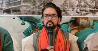 Anurag Thakur criticized Congress, Lalu Prasad over the 1975.