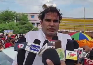 Prashant Kishor attacks Modi, Nitish and Lalu in Bhojpur: “School Bag is a symbol of change”.
