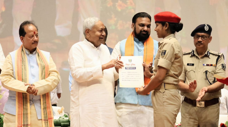 Nitish Kumar distributes appointment letters to 21,391 constables and urges swift recruitment of remaining posts.