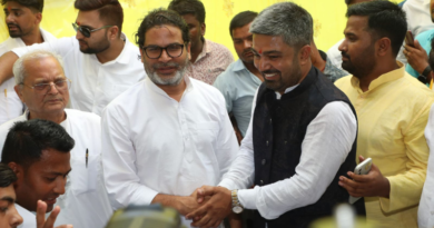 Manish Kashyap joins Jan Suraj Party, Prashant Kishor calls it a boost for the system change movement.