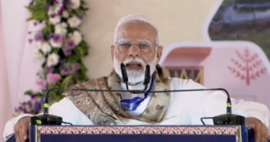 PM Narendra Modi announces Rs. 15,000 incentive for first-time private sector employees during Motihari rally.