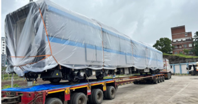 Patna Metro gets rolling: First 3 coaches arrive and trial run expected soon.