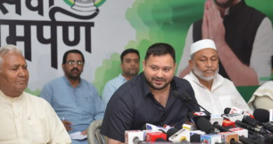 Tejashwi Yadav welcomes SC’s interim order on 65 lakh voter list deletions.