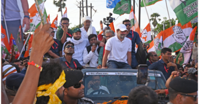Mukesh Sahani attacked the NDA, saying people are ready to teach vote thieves a lesson.