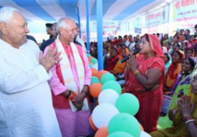 Nitish Kumar lays the foundation of Rs 1203.81 crore projects to boost the road and power sectors in Saran.