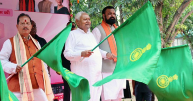 CM Nitish Kumar flags off 80 new buses for women to provide hassle-free transportation.