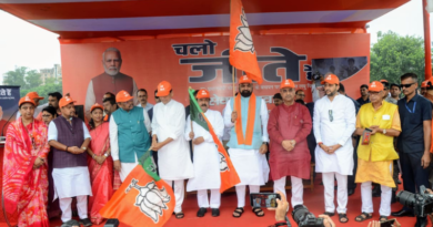 Bihar BJP leaders flag off Chalo Jeete Rath campaign from Patna.