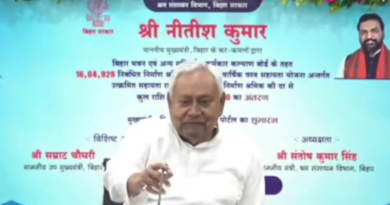 Nitish Kumar transfers Rs. 802 crore to construction workers, opposition cries festival politics.