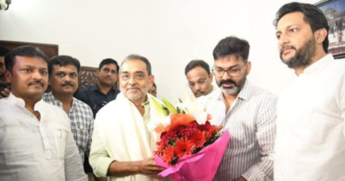 Pawan Singh met Upendra Kushwaha in Delhi, likely to join the BJP.