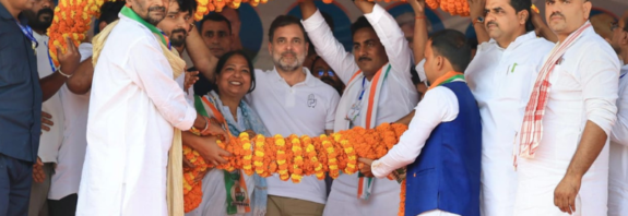 Rahul Gandhi leveled a vote theft allegation against PM Modi in the Banka rally.