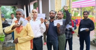 ECI completed its preparation for the second phase of polling, 1302 candidates are in the fray.