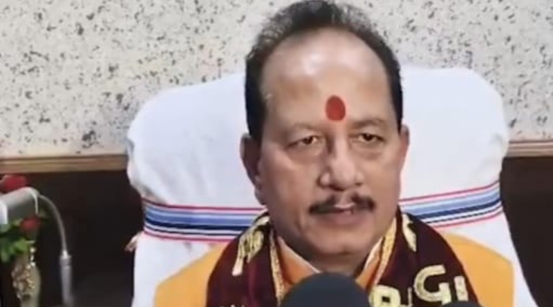 Vijay Kumar Sinha assumed charge of Revenue and Land Reforms, announced a crackdown on illegal land traders.