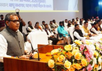 LJP’s 25th foundation day was celebrated by its two factions, LJPRV and RLJP, in Patna and Hajipur, respectively.