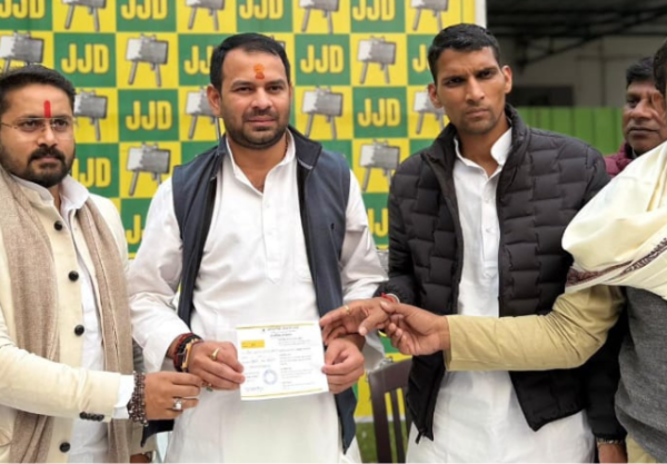 Tej Pratap Yadav announced his UP and Bengal polls foray, intensifying political activity after the Bihar defeat.