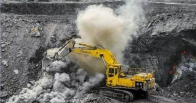 The Ministry of Coal executed agreements for three commercial coal blocks with Damodar Valley Corporation.