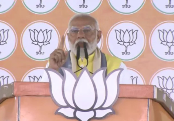 PM Narendra Modi hails the start of commercial production at Micron’s Sanand facility.