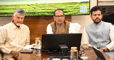 Chandrababu Naidu meets Union Agriculture Minister Shivraj Singh Chouhan; focus on crop diversification, value addition.