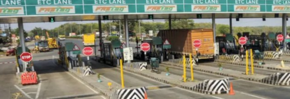 NHAI plans to remove cash payments at National Highway toll plazas from April 1 this year.