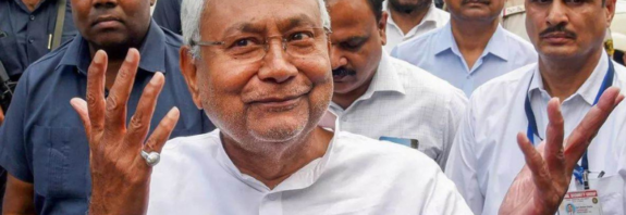 Nitish Kumar inaugurates projects worth Rs 569.36 crore in Supaul during ‘Samriddhi Yatra.’