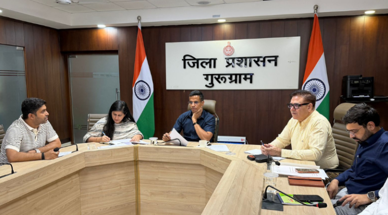 DC Uttam Singh resolved the grievances of citizens during the resolution camp in Gurugram.