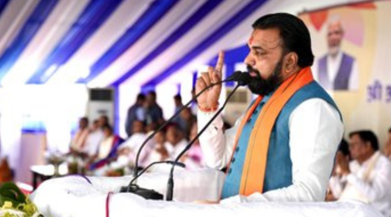CM Samrat Choudhary visits Gaya, offers prayers at Vishnupad and Mahabodhi temples.